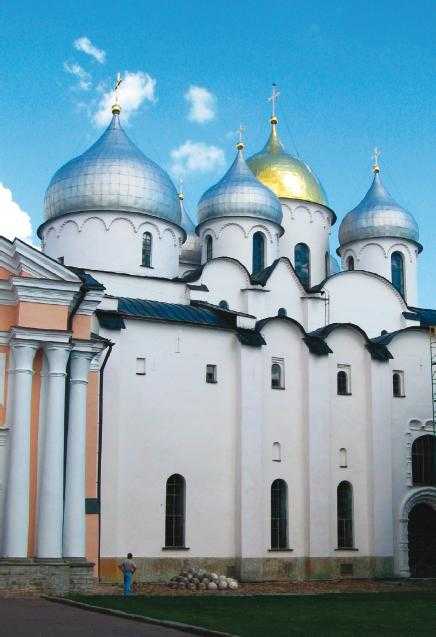 Софийский собор в великом новгороде: про древние графити и старинные ворота