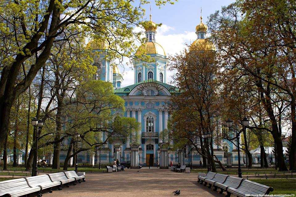 Никольский собор в петербурге. златоглавый памятник