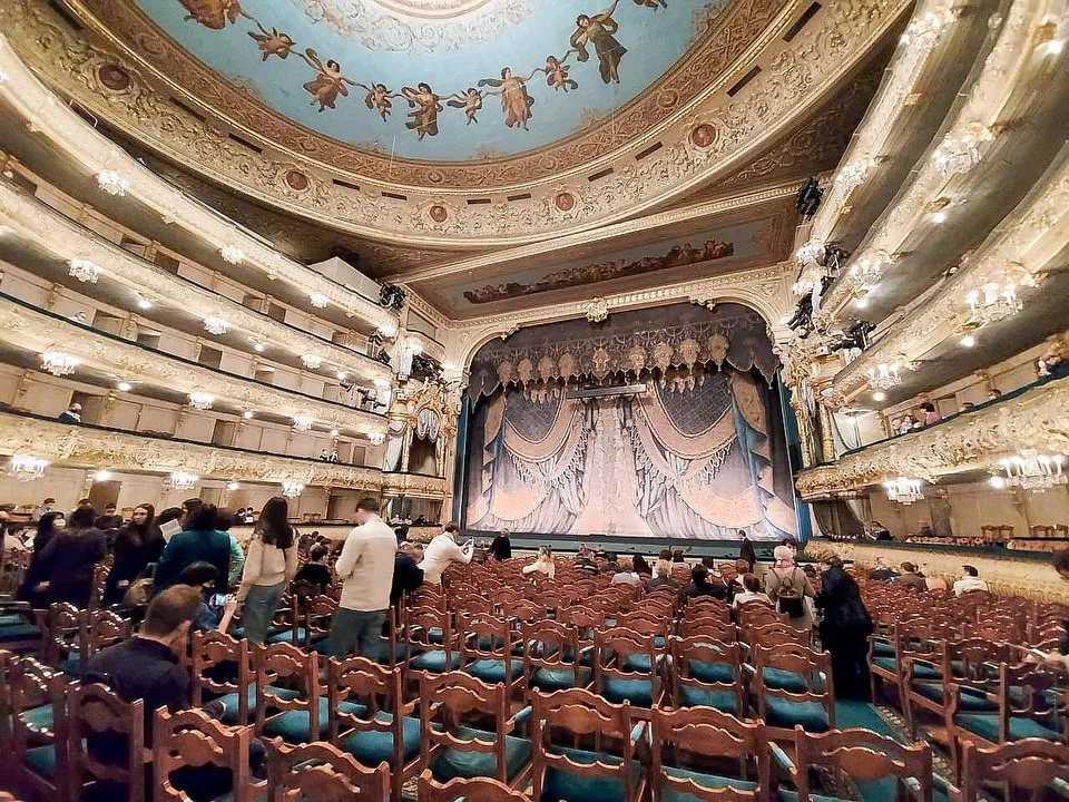 Театральная площадь в санкт-петербурге — история, мариинский театр, памятники