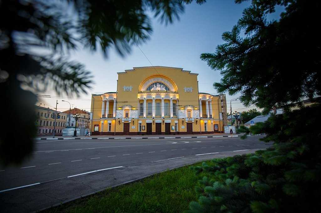 Театр имени волкова - первый русский театр