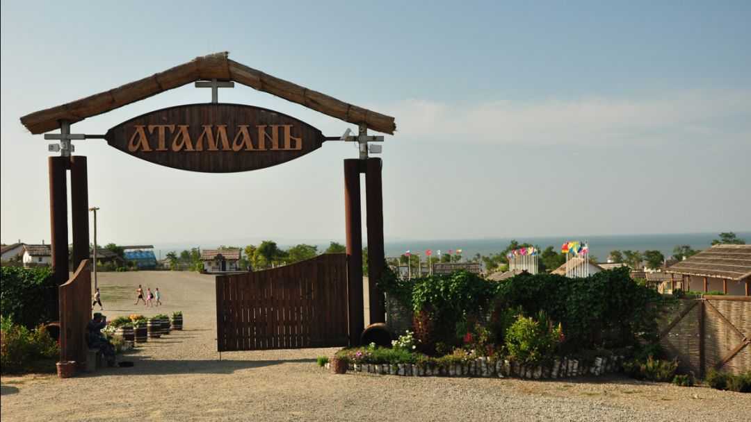 Тамань - место, где встречаются черное и азовское море