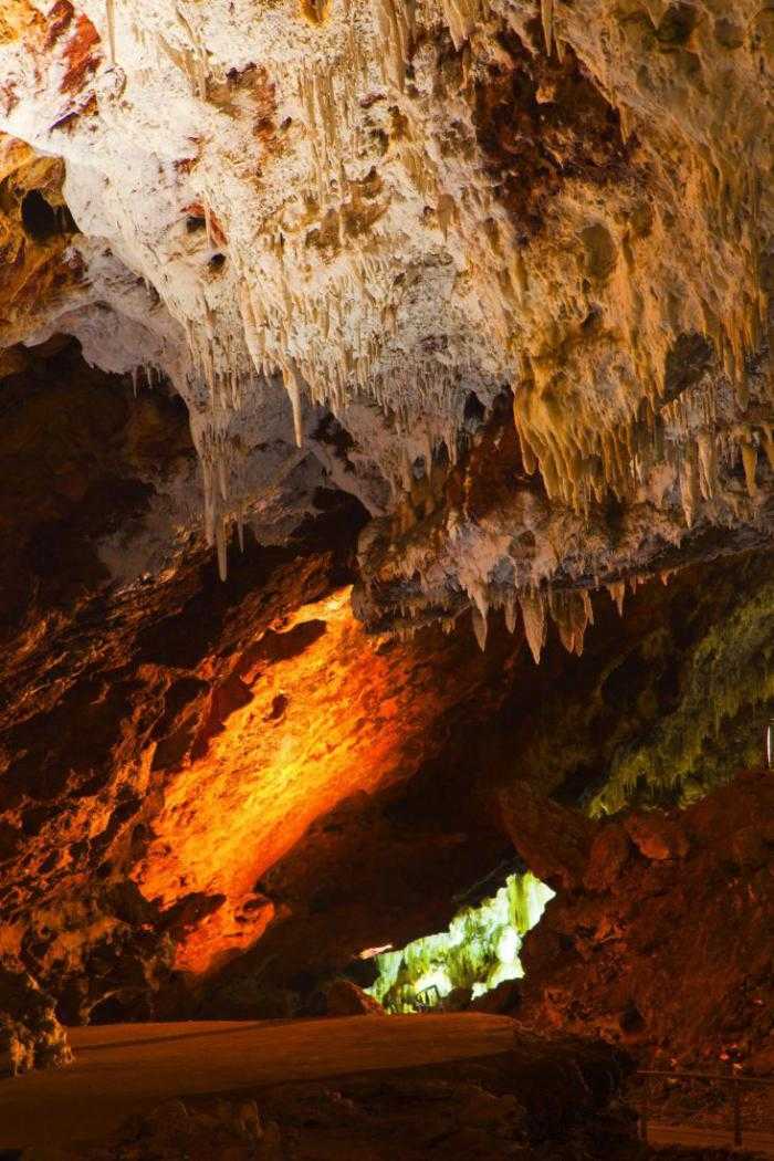 Самая большая пещера в россии
