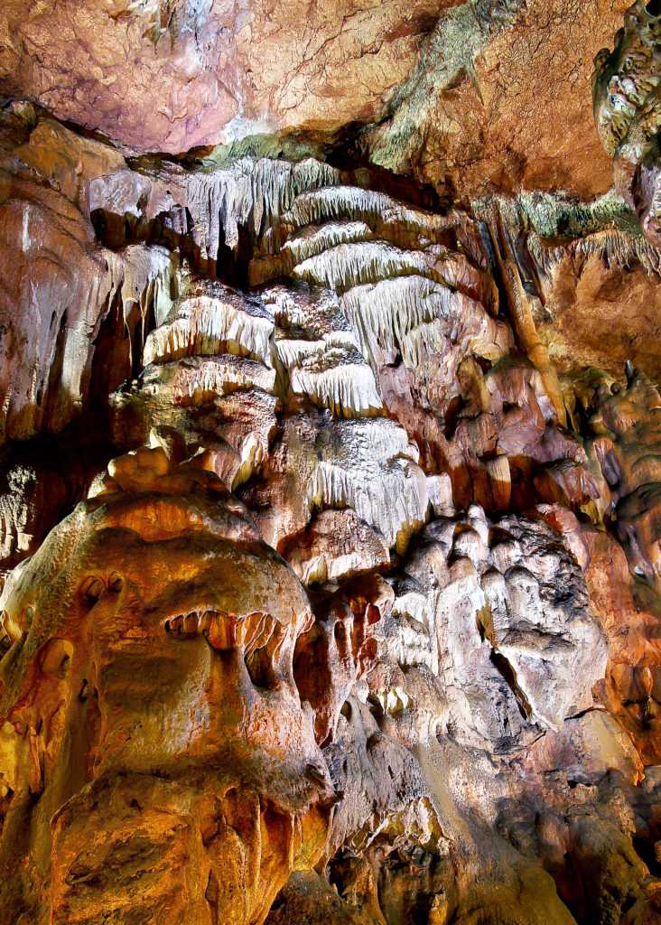 Скельская сталактитовая пещера (крым)
