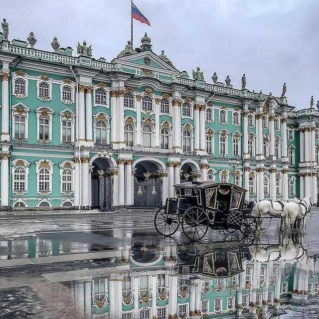 Зимний дворец в санкт-петербурге
