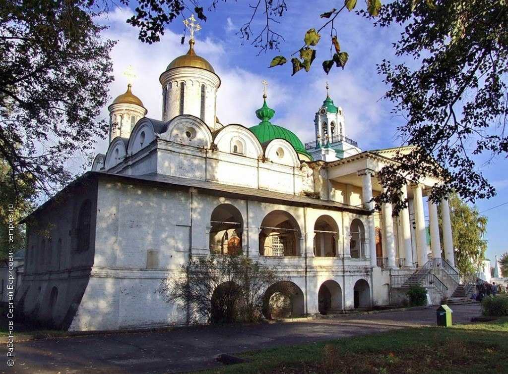 Спасо-преображенский мужской монастырь в ярославле. фото