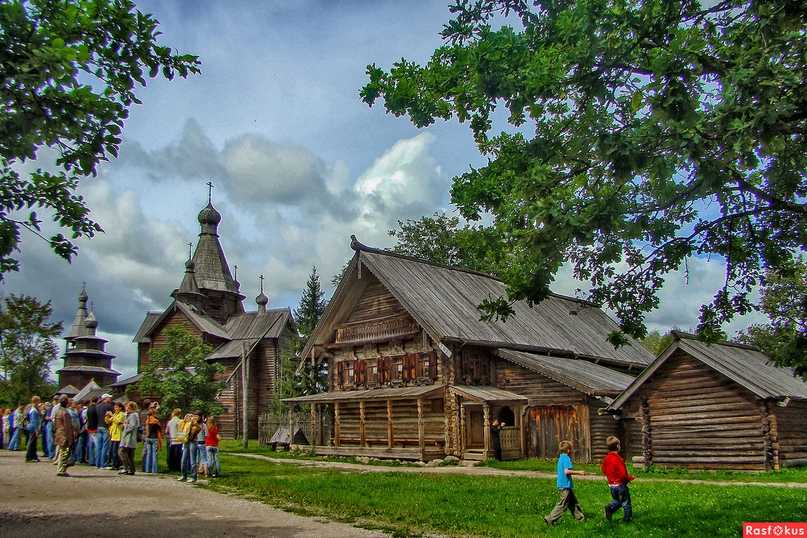 Истории усадеб музея деревянного зодчества витославлицы