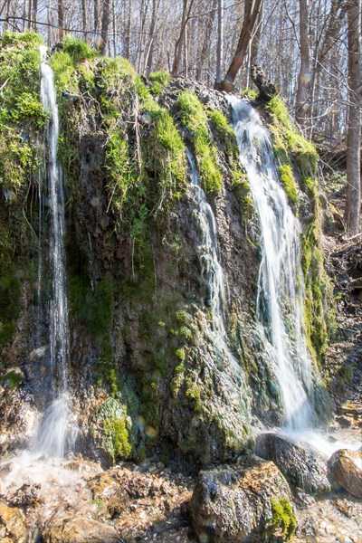 Водопад радужный в калужской области