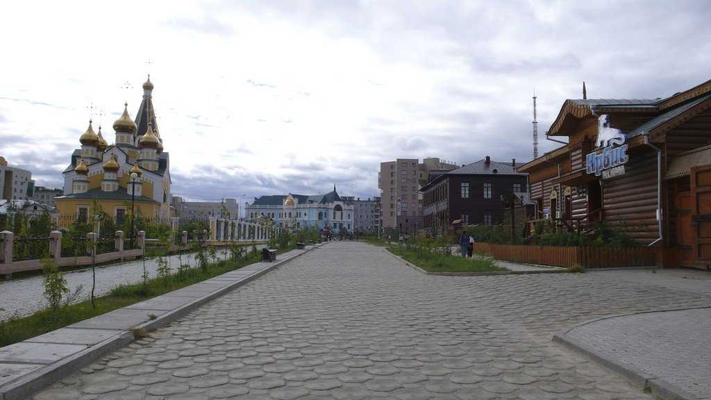 Якутск | достопримечательности якутска, музеи, гостиницы