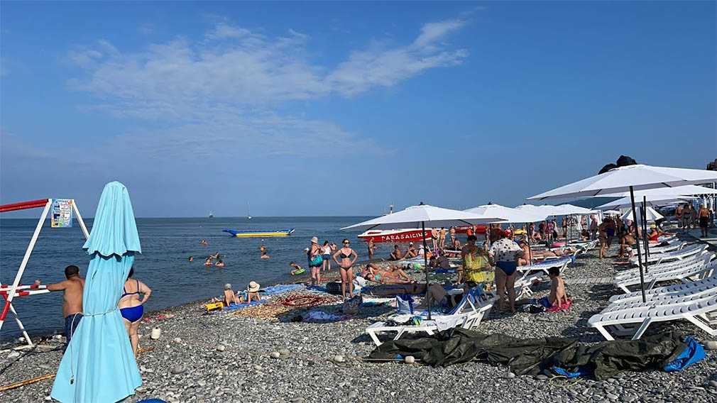 Пляжи лазаревского 2021: фото, отзывы, видео, карта. обзор диких, отельных, лучших детских пляжей на туристер.ру