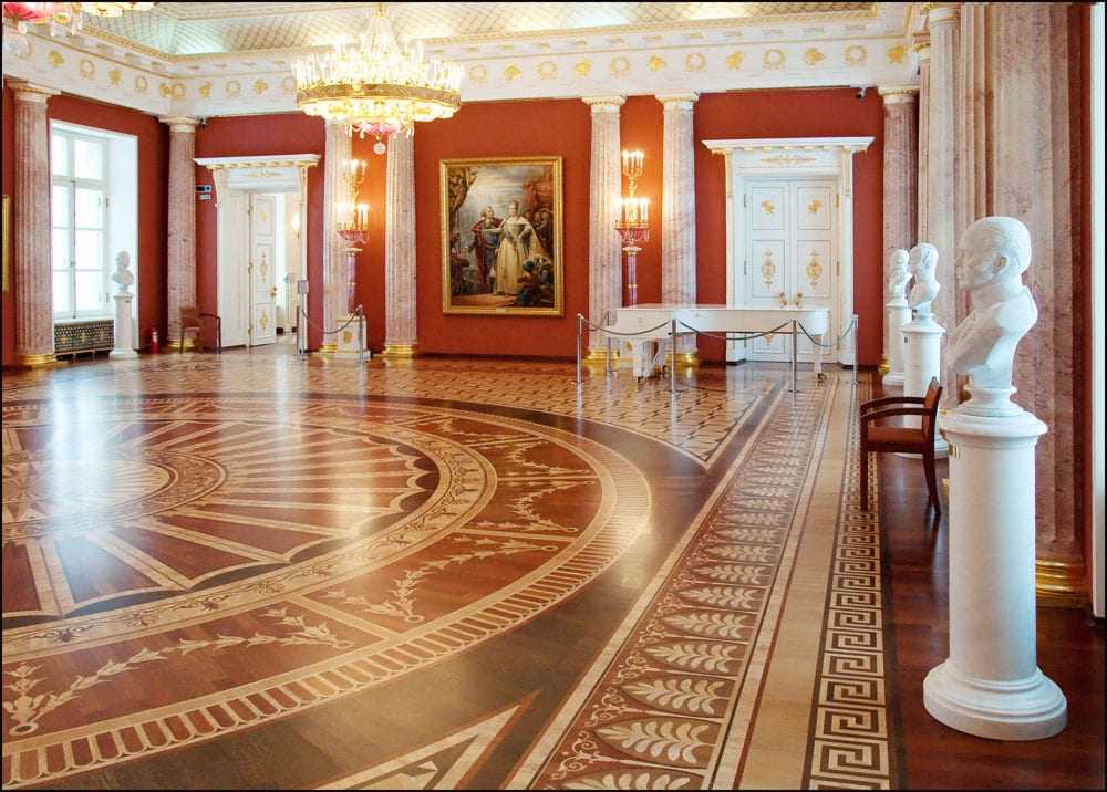 Таврический дворец в санкт-петербурге: история, архитектура и интерьер