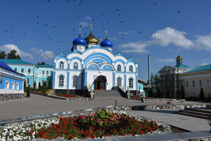 Задонск – один из духовных центров россии. список самых интересных мест