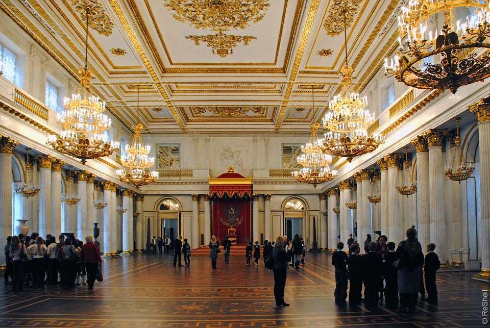 К зимнему дворцу санкт-петербурга | мировой туризм