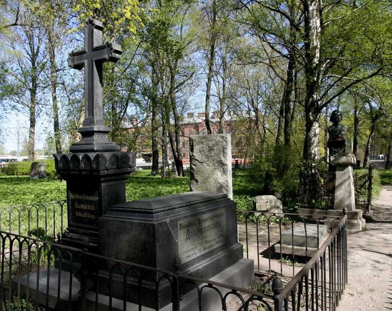 Литераторские мостки, санкт-петербург — кто похоронен, храм, как добраться, где находятся, часы работы