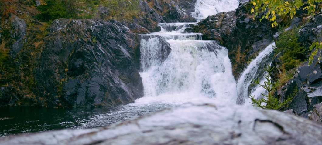 Кивач: водопад и заповедник, где находится в карелии, на какой реке расположен, что охраняет и как добраться, территория на карте россии и петрозаводска с фото блокнот туриста