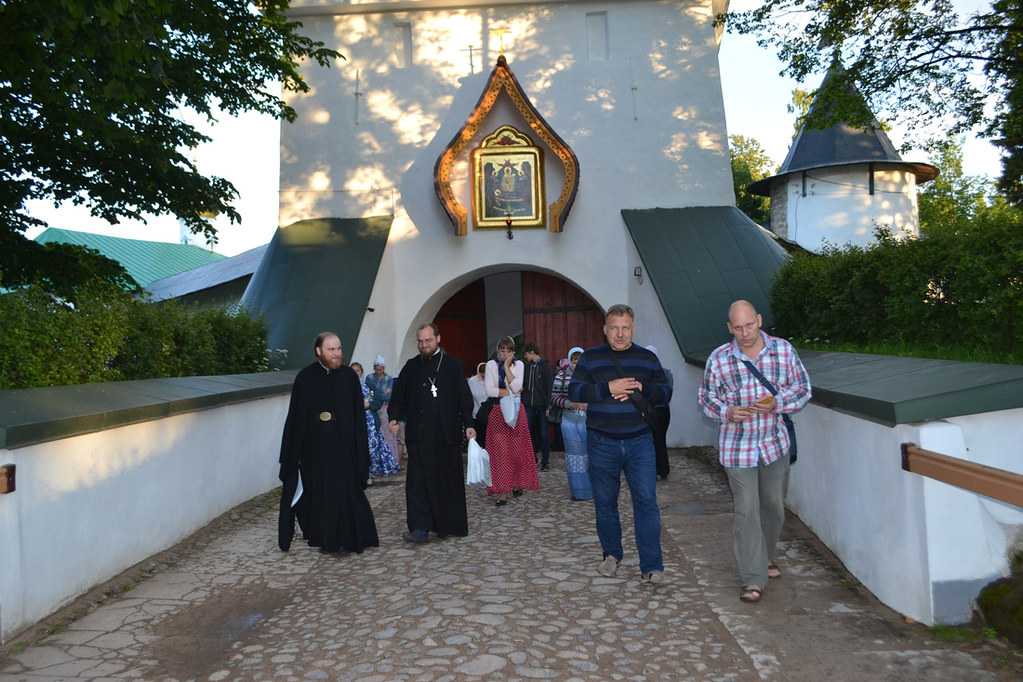 Поездка в псково-печерский свято-успенский монастырь