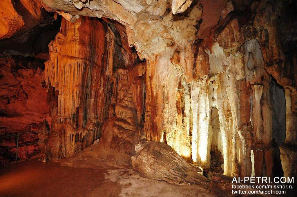 Как выглядит крымская пещера эмине-баир-хосар и как до нее добраться?