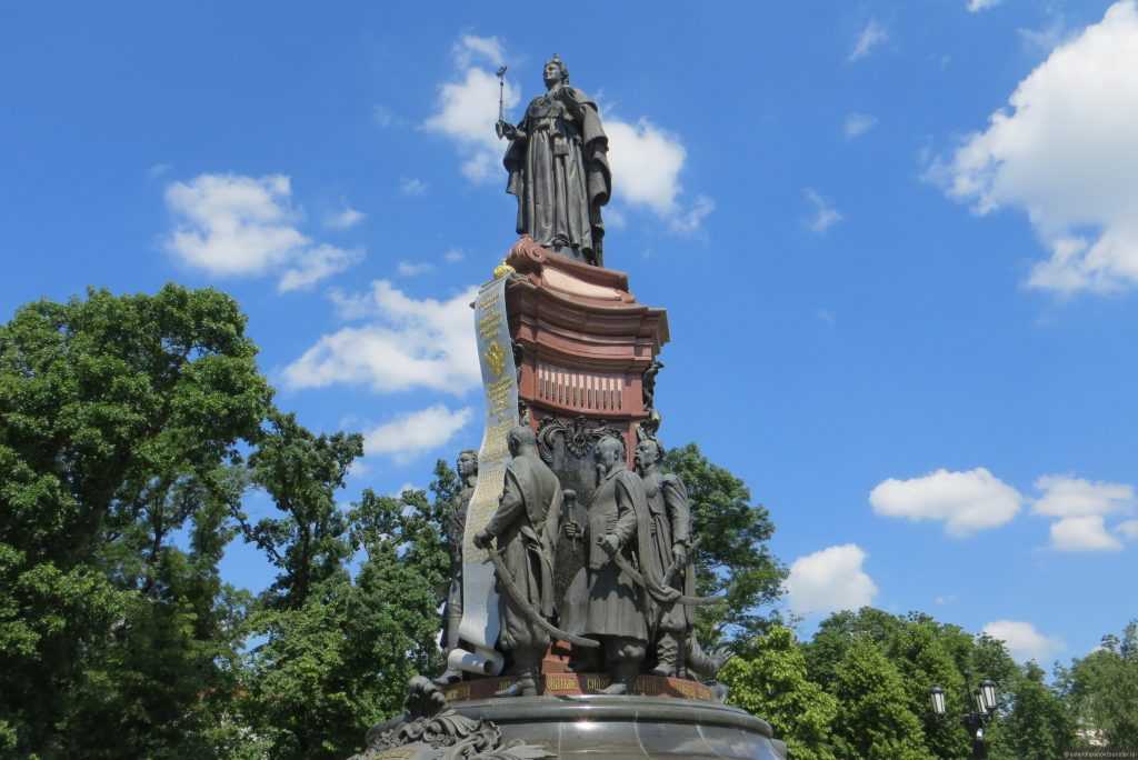 Памятник екатерине ii описание и фото - россия - санкт-петербург: санкт-петербург