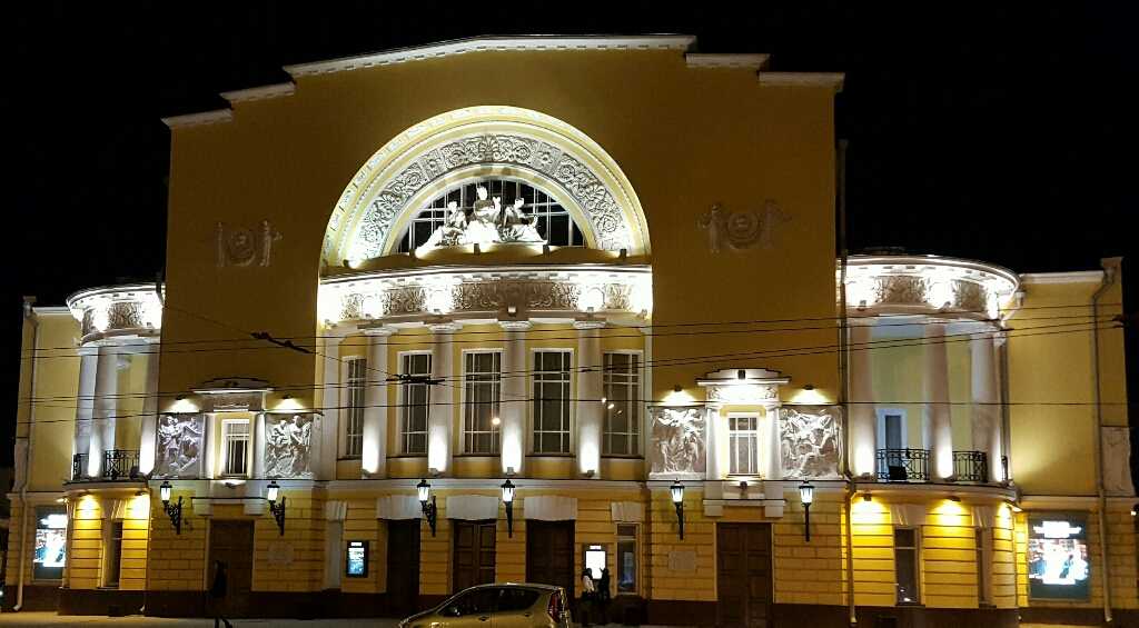 Театр имени волкова - первый русский театр