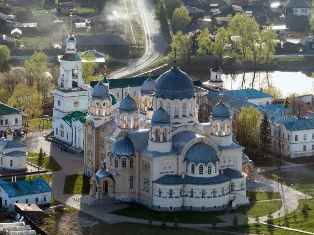 Верхотурье – центр православия на Урале, один из старейших городов России за Уральскими горами. Это самый старый и малочисленный город Свердловской области.