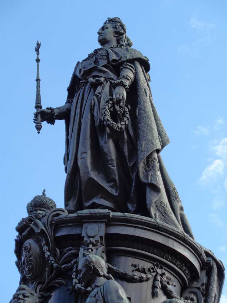 Памятник екатерине ii (санкт-петербург)