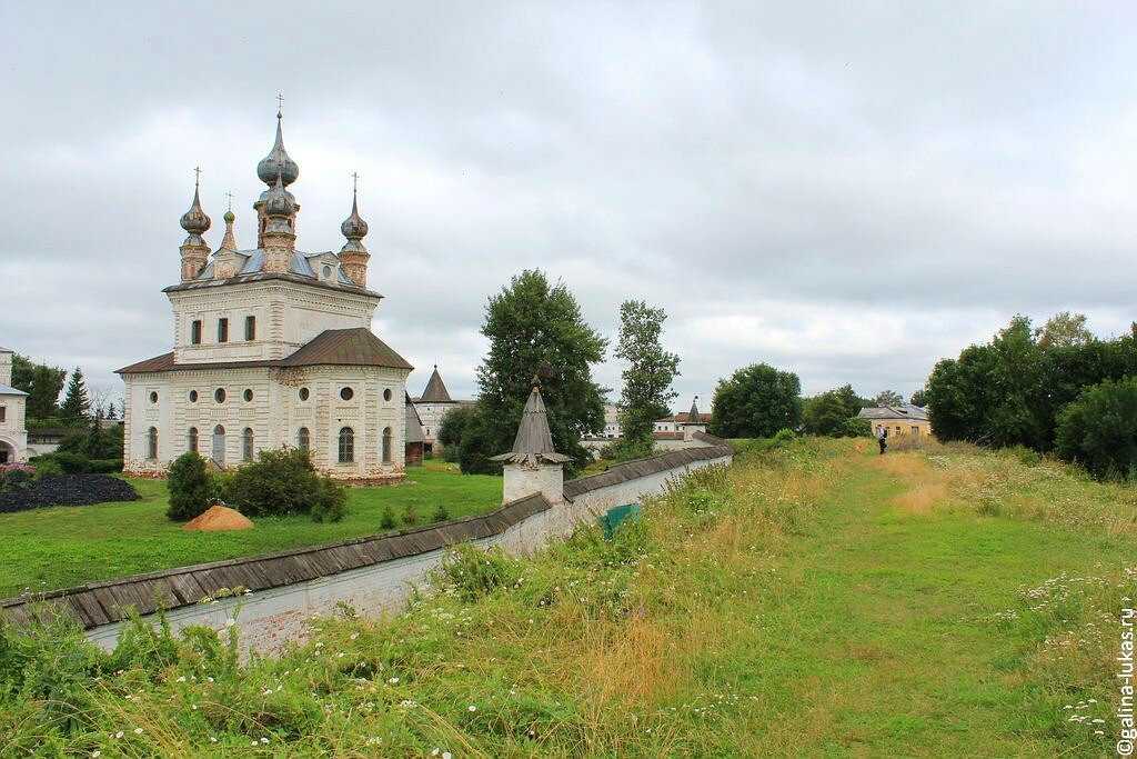 Юрьев-польский. михайло-архангельский монастырь. часть 2. храмы и территория