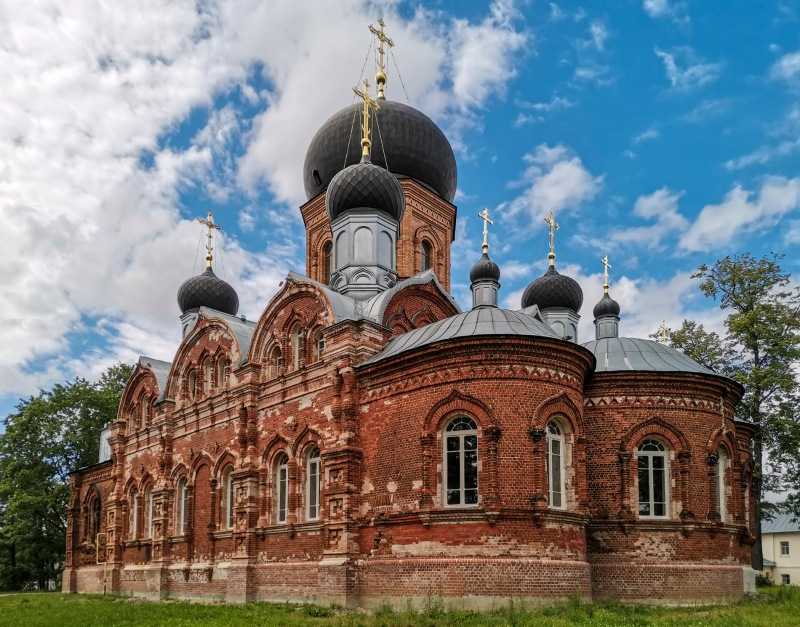 Свято-введенский монастырь киева: описание, история, фото, точный адрес