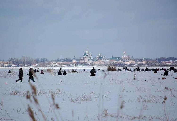Ростовское озеро неро и легенды о сокровищах в его глубинах