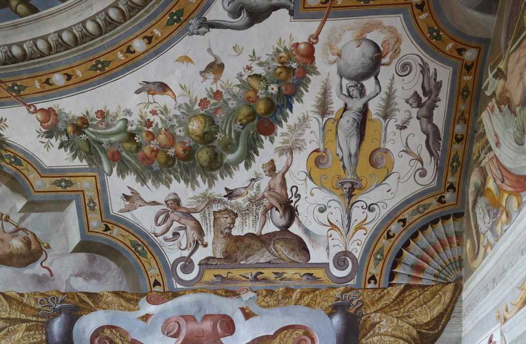Фриз наполеона и гротески помпей: мотивы декора мариинского дворца