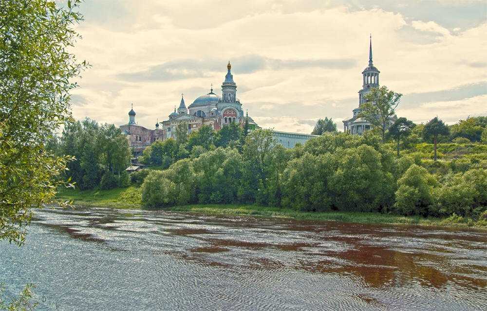 Борисоглебский монастырь в торжке: история и адрес, описание, святыни и достопримечательности