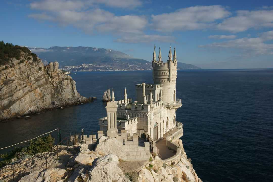 Замок "ласточкино гнездо", крым - всё для туриста