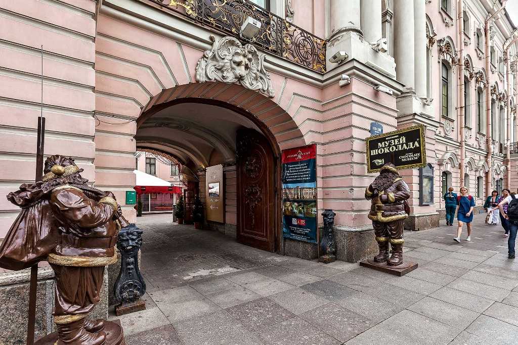 Музей истории петербурга — один из крупнейших исторических музеев россии