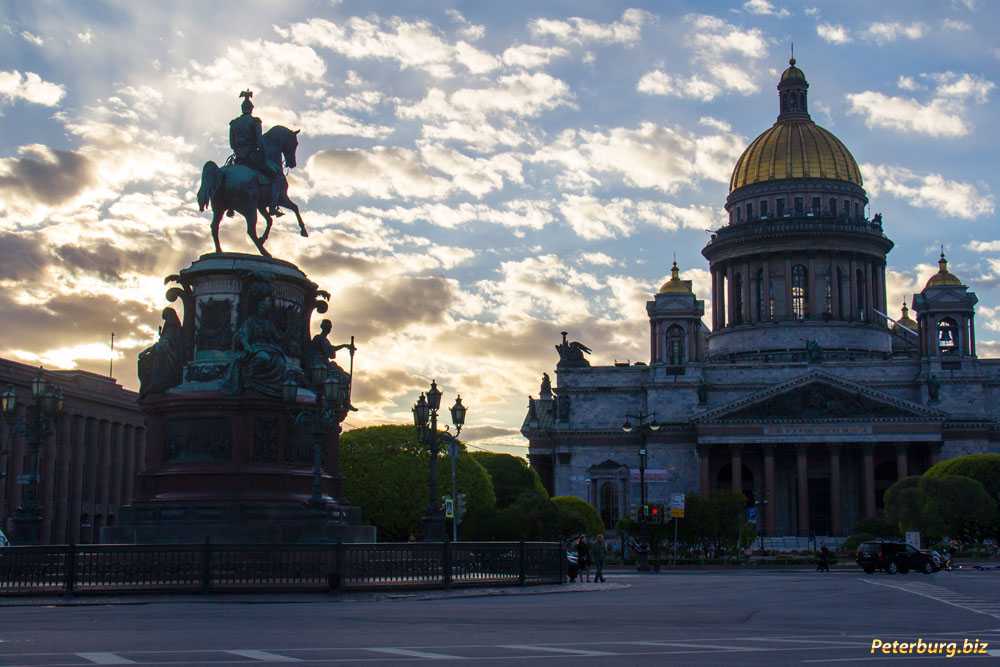 Площади санкт-петербурга для пешеходных прогулок и знакомства с городом