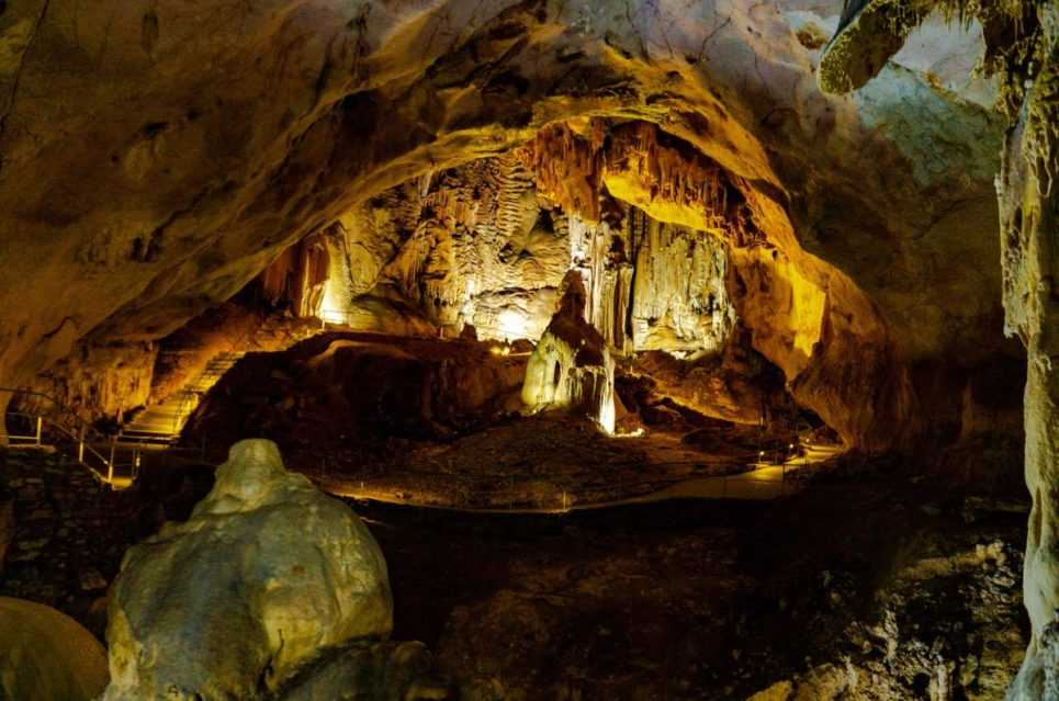 Мамонтовая пещера - эмине-баир-хосар