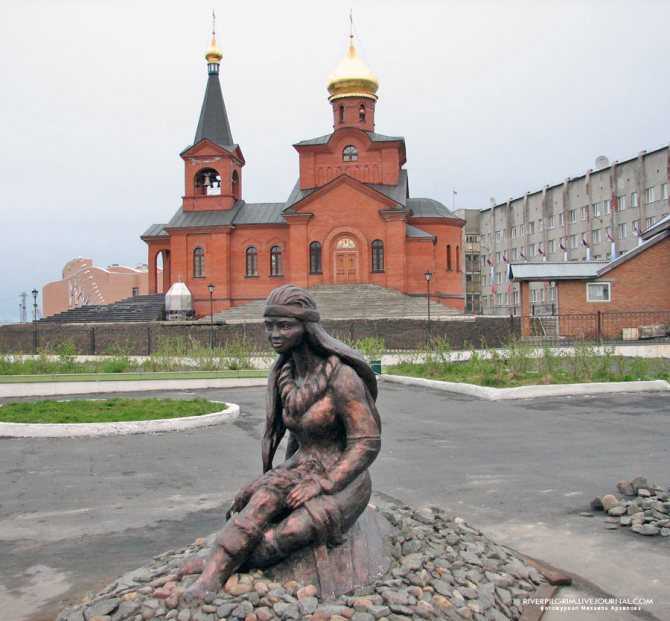 Норильск — город на севере Красноярского края, на юге Таймырского полуострова, в 90 км к востоку от реки Енисей. Один из самых загрязненных городов в мире.