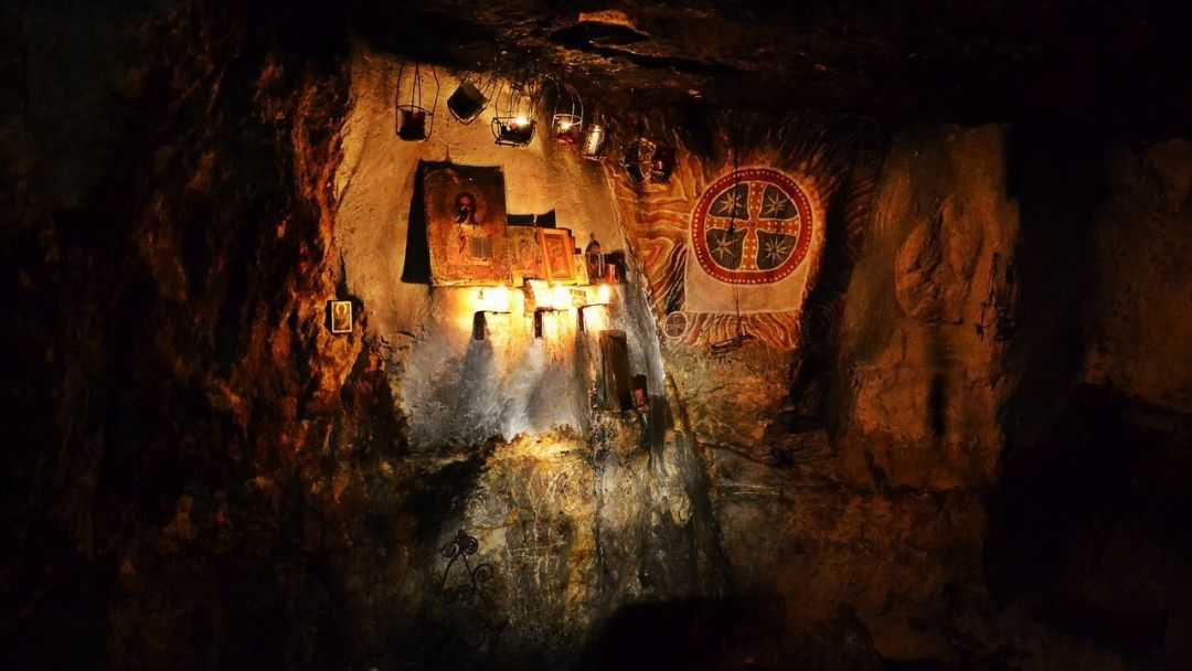 Подмосковные пещеры сьяны - система искусственных пещер-каменоломен: описание, отзывы