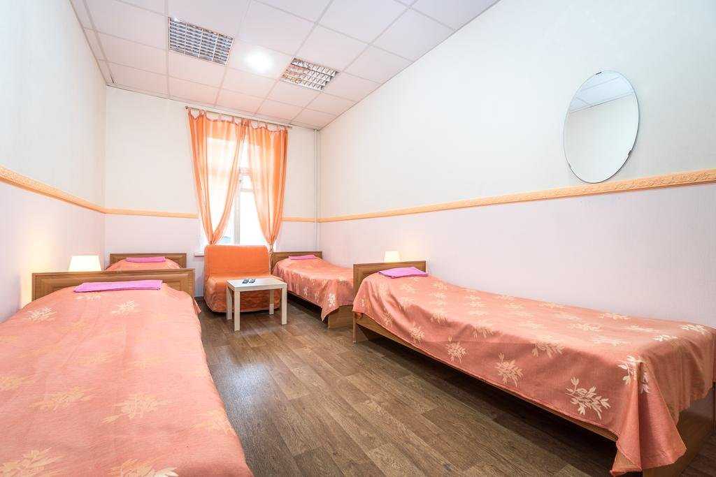 Недорогие отели  в центре санкт-петербурга