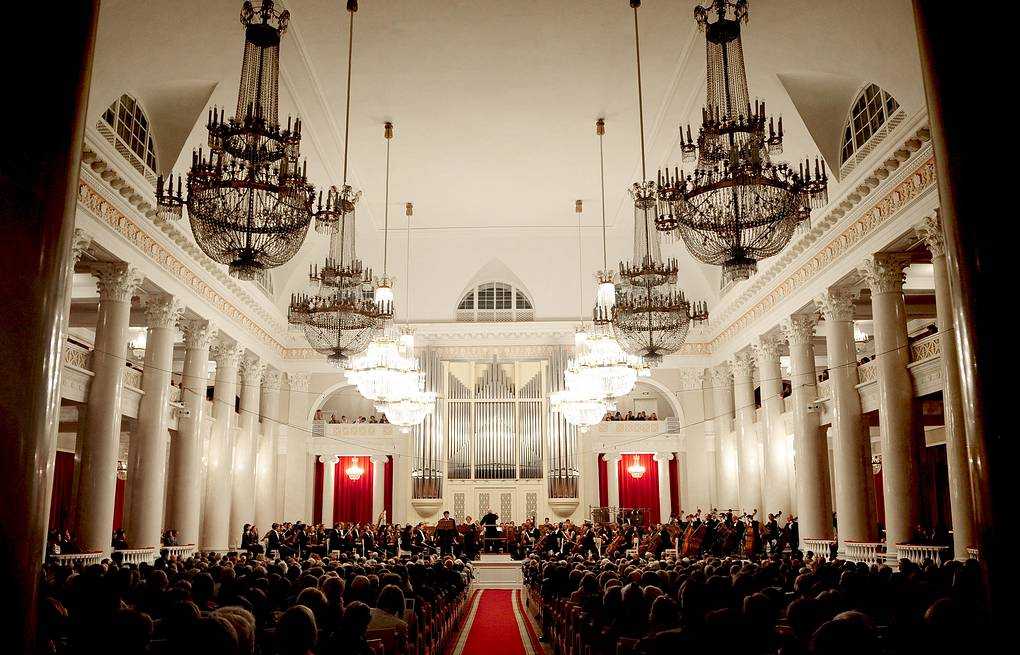 О филармонии в санкт-петербурге имени шостаковича: большой и малый залы, адрес