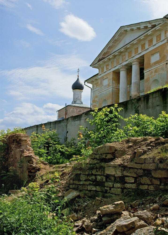 Торжокский борисоглебский монастырь