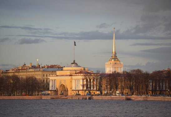Адмиралтейская набережная санкт петербург и ее достопримечательности -