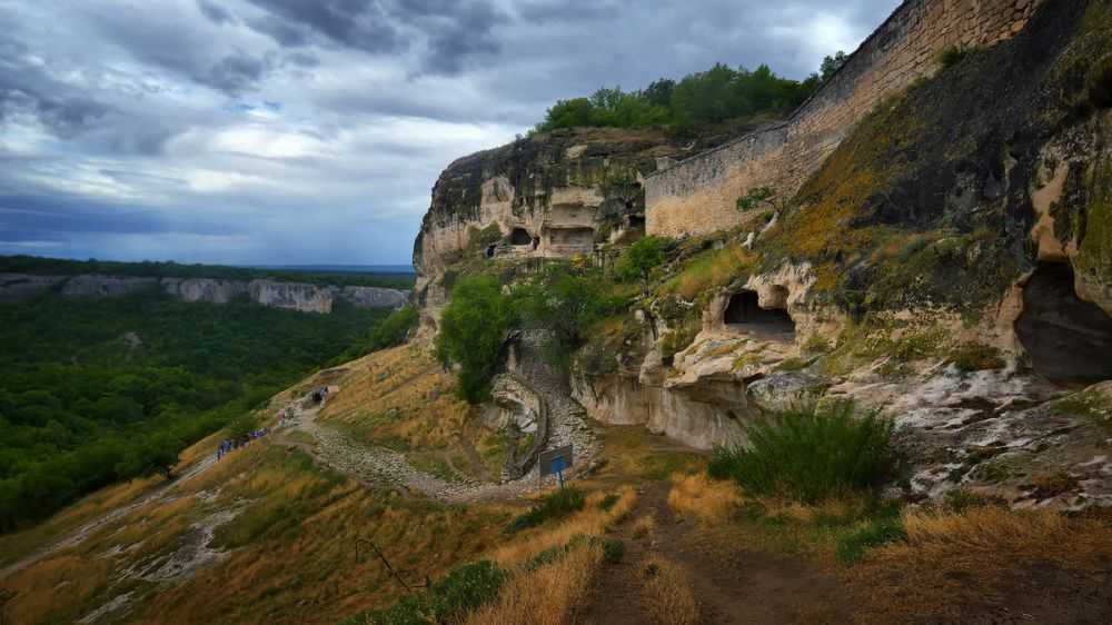 Чуфут кале: пещерный город возле бахчисарая, фото, как добраться на машине, где находится, история возникновения