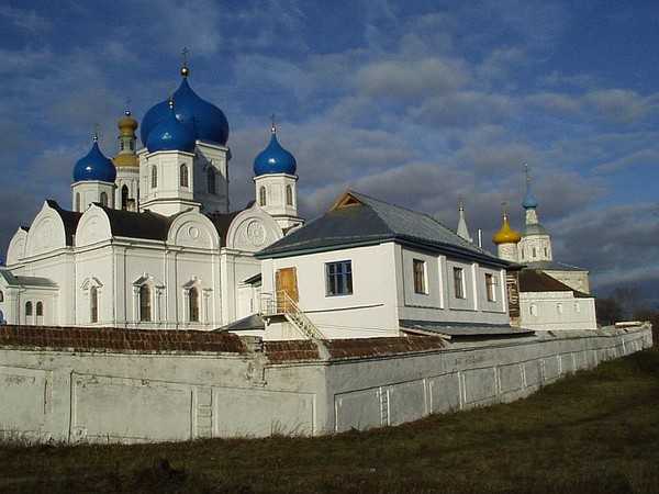 Боголюбский монастырь - как добраться, история, фото