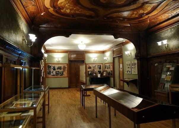 Квартиры-музеи писателей в петербурге