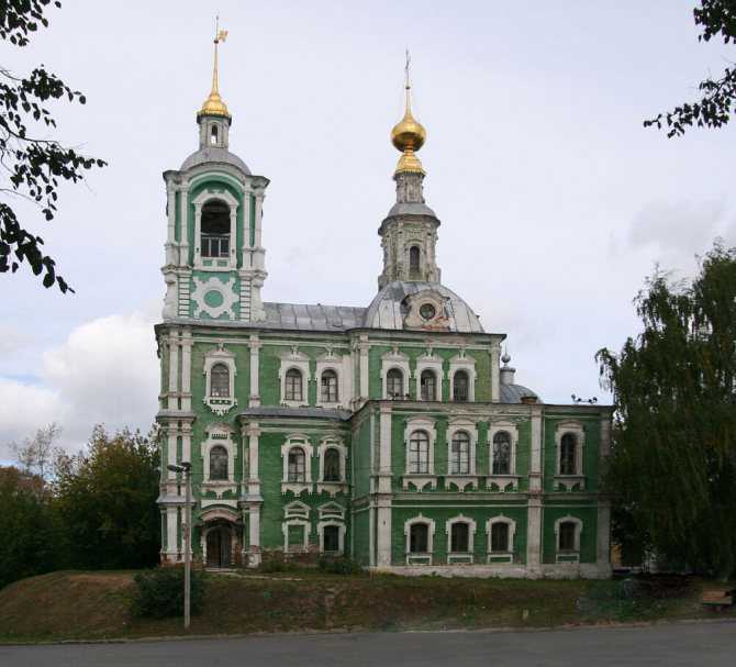 Никитская церковь расположена в городе Владимире на Княгининской улице. Воздвигнута в 1762—1765 годах на месте старой деревянной церкви XVII столетия и посвящена памяти святого мученика Никиты - столпника Переяславского.