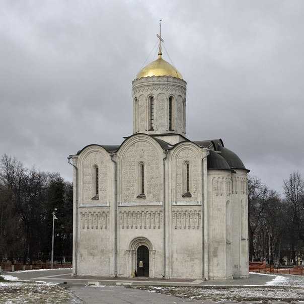 Дмитриевский собор: фото и описание, интересные факты, адрес и отзывы посетителей
