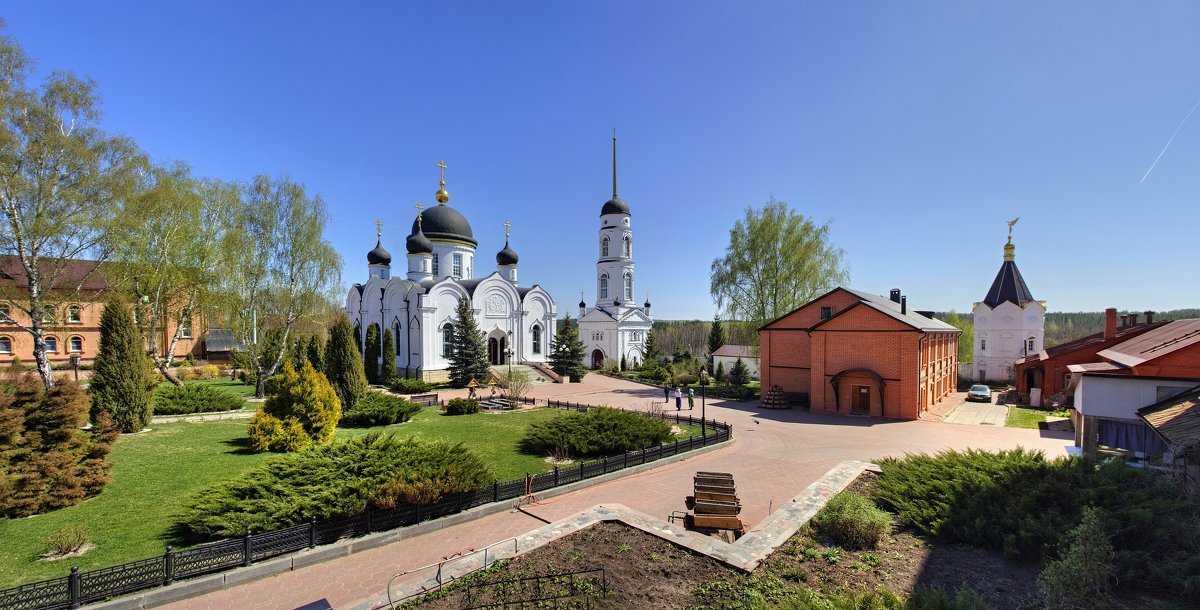 Задонск — монастыри, источники, памятники старины