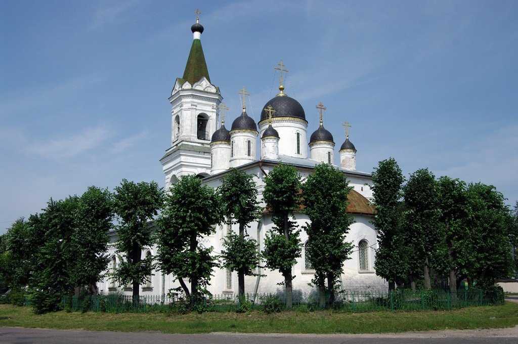 Церковь белая троица — главный собор твери
