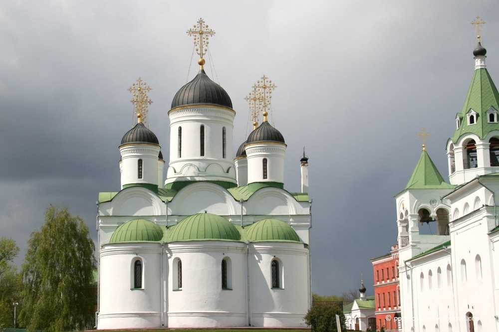 Казанский женский монастырь