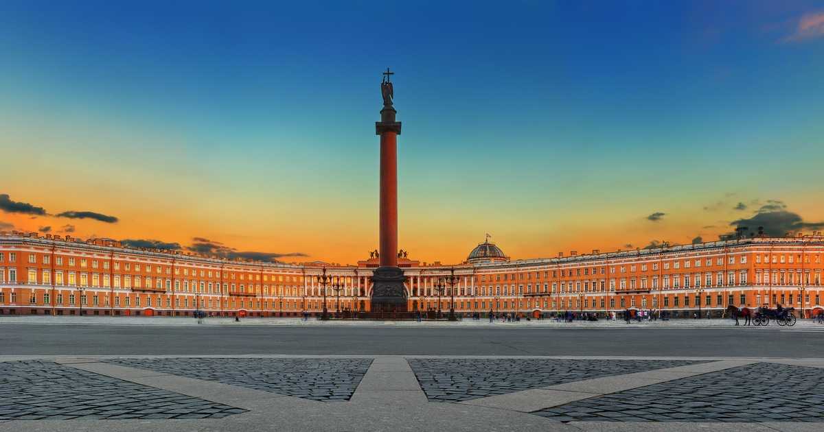 Александровская колонна в санкт-петербурге