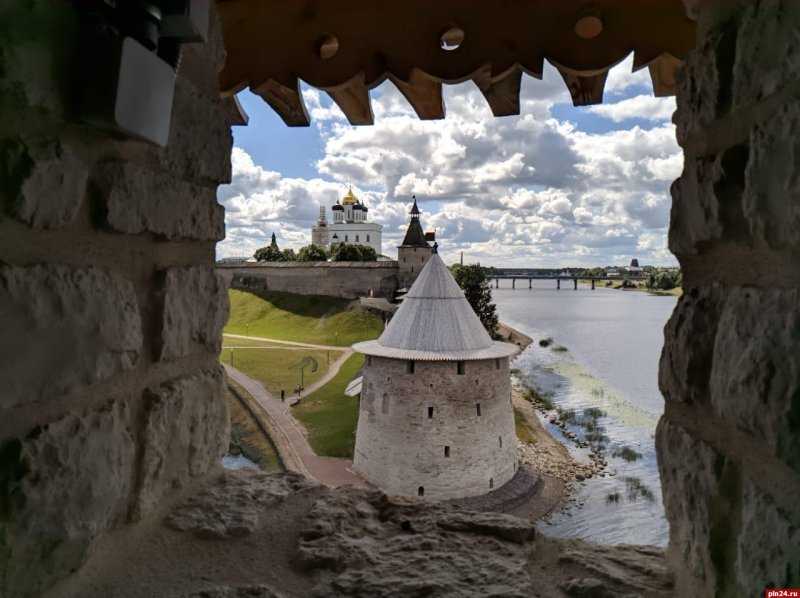 Псковский кремль (кром) – главная крепость псковской земли
