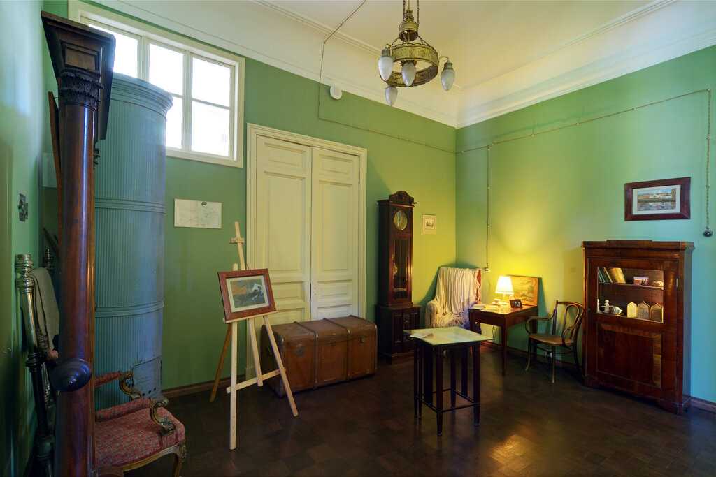 Музей анны ахматовой: экспозиции, адрес, телефоны, время работы, сайт музея